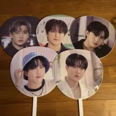 新品straykids スキズ ハンジソン うちわ セット売り - メルカリ