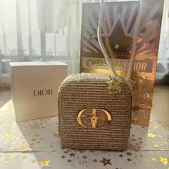 Item thumbnail for item a6bcee9b-ba62-40ac-bb7f-90bed9ea056b