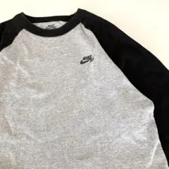 【NIKE】NIKE SBグレー/ブラック 七分・長袖カットソーラグランスリーブ