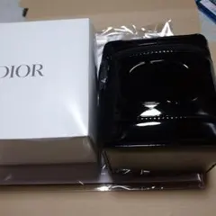 「新品未使用」Dior2026年限定*★ブラックエナメルバニティポーチ*★