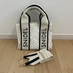 SNIDEL キルティングロゴトートバッグ