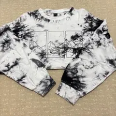 SHEIN 長袖 タイダイ柄 クロップド丈 トップスのサムネイル