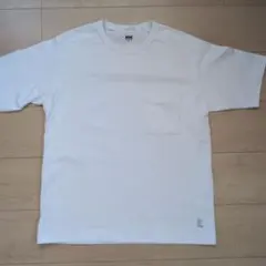 HELLY HANSENヘリーハンセン　白Tシャツ　ポケット付き　Mサイズのサムネイル