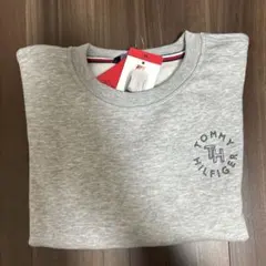 トミーヒルフィガー　トレーナー裏起毛　サイズM