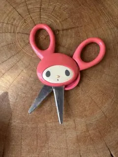 マイメロディ　ハサミのサムネイル