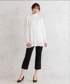 美品 ローズティアラ レギンスパンツ 46 リボン ネイビー - メルカリ