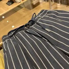 TAGLIATORE P-NEWMAN ストライプ イージーパンツ サイズ46のサムネイル