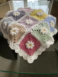 ハンドメイド　モチーフ編み　グラニースクエア　マルチカバー　カラフル