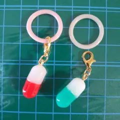 アンブレラマーカー 薬 カプセル 赤い 緑 ハンドメイド めじるしチャーム