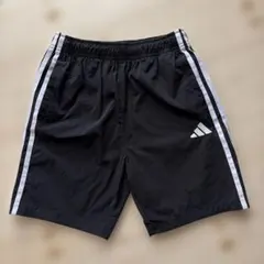 adidas ハーフパンツ 黒 150