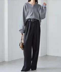 タックワイドパンツ