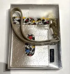 外箱痛みあり　Francfranc ディズニー ミッキーマウス パスケース