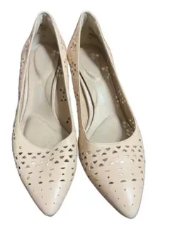 ROCKPORT カッティング デザインパンプス 24