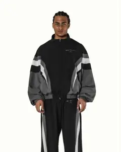 2026年最新】LYFT トラックジャケットの人気アイテム - メルカリ