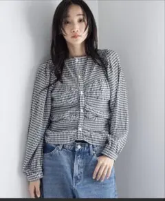 LOWRYS FARM 2WAYシャーリングブラウス