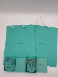 TIFFANY & Co. ティファニー 紙袋 25枚 まとめ売り ほぼ未使用 1639631201.jpg?1659693415