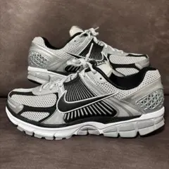 レア⭐️NIKE ZOOM VOMERO 5⭐️ナイキ ズーム ボメロ 5⭐️28cm