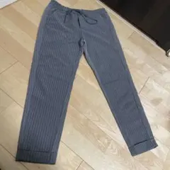 グレー ストライプ スラックス　GU