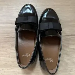 黒いリボン付きローファー 20cm