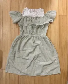 オフショルダー 緑チェック柄　ワンピース 140