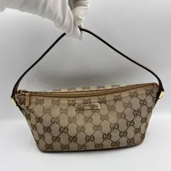 GUCCI ベージュ GGパターン アクセサリーポーチ