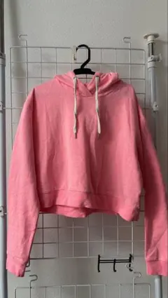 H&M ピンク クロップドパーカー Mサイズ