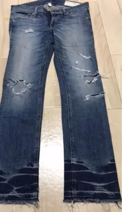 ダメージデニム ジーンズ