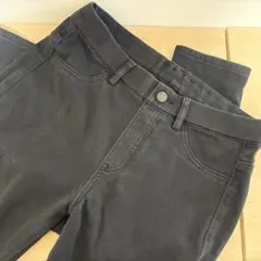 UNIQLO ブラック スキニーパンツ　綿