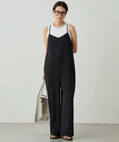 LOUNGEDRESS キャミオールインワン ブラック Sのサムネイル