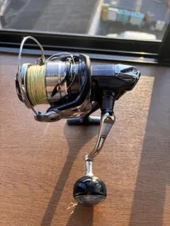 SHIMANO SW8000HG スピニングリールのサムネイル