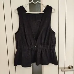 tal. by yumi. しまむら　ギンガムチェック　ベスト　ジレ