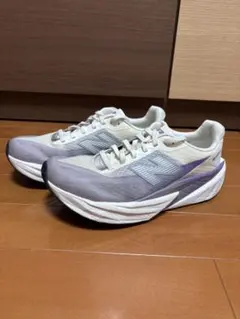 NewBalance FuelCell Rebel v5 25cm