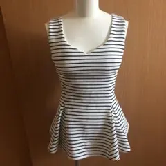【美品】Delyle NOIR トップス　夏　デイライルノワール　タンクキャミのサムネイル