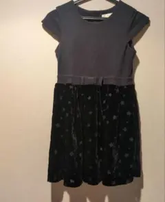 【kate spade】ケイト・スペード　キッズワンピース　黒半袖　130　星柄