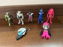 仮面ライダー ミニフィギュアセット 7体+キーホルダー