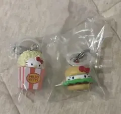 ハローキティ めじるしアクセサリー2個セット