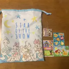 Disney 巾着袋とキーホルダーとシール3枚