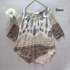Deco 総柄 チュニック ブラウス ベージュ ペイズリー ビジュー 七分袖