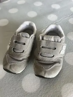 New Balance ベビー スニーカー グレー 15cm