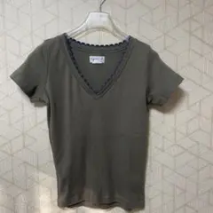 アニエスベー Ｖネック縁取りレースTシャツのサムネイル
