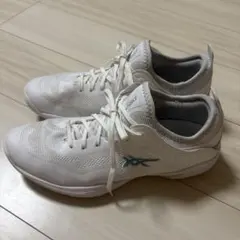 ASICS バスケットボールシューズ ホワイト グライドノヴァ