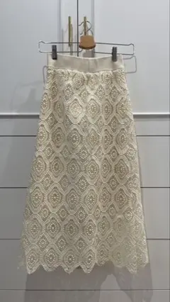 レース　タイトスカート