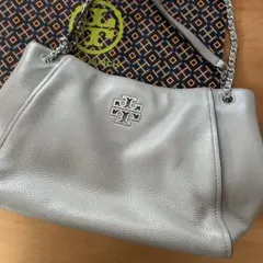 Item thumbnail for item 1d42e5be-8b2a-47ed-b78b-1ee27a84def9