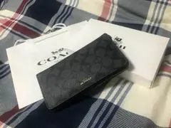 COACH 長財布 現品限り特別価格！