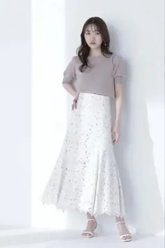 新品ナチュラルビューティー　バイカラーレースマーメイドスカート