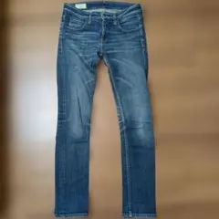 値下げ！メゾンキツネ　デニム　パンツ　サイズ25　メイド・インイタリアのサムネイル