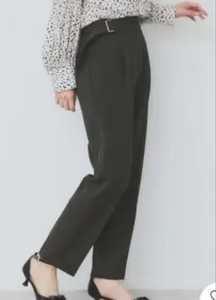 新品タグ付き　インデックス　ワールド　ストレッチパンツ　通勤