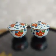 有田焼 秀山作 蓋付き湯飲み茶碗2個セット