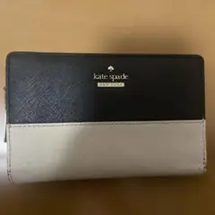 Kate spade 財布のサムネイル