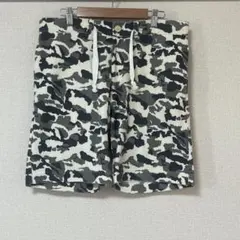 週末限定価格 カモフラ柄 ショートパンツ パイル ハーフパンツ L 迷彩のサムネイル
